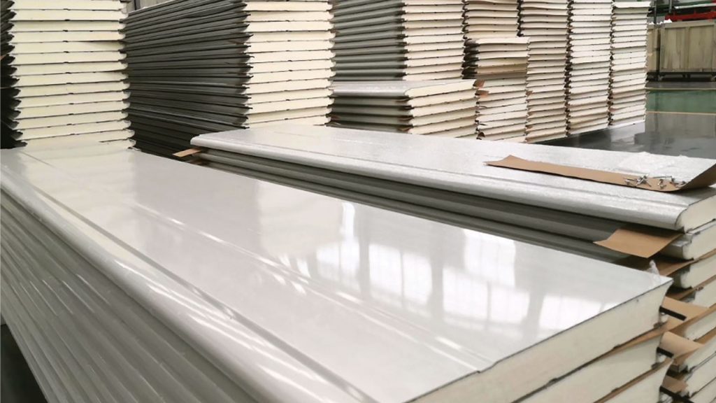 Khu-vuc-nha-kho-chua-nan-cua-cuon-lop