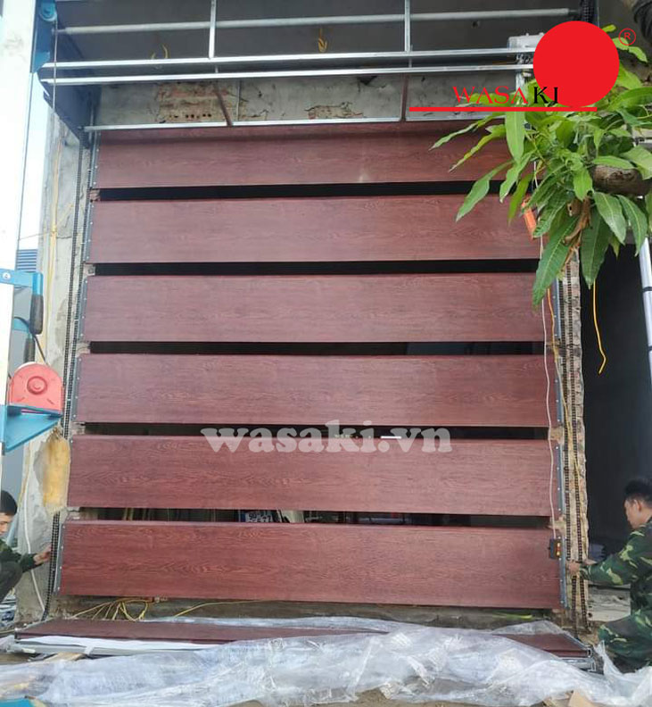 Chi-tiet-cach-xay-tuong-de-cho-lap-dat-cua-cuon-chi-tiet-nhat