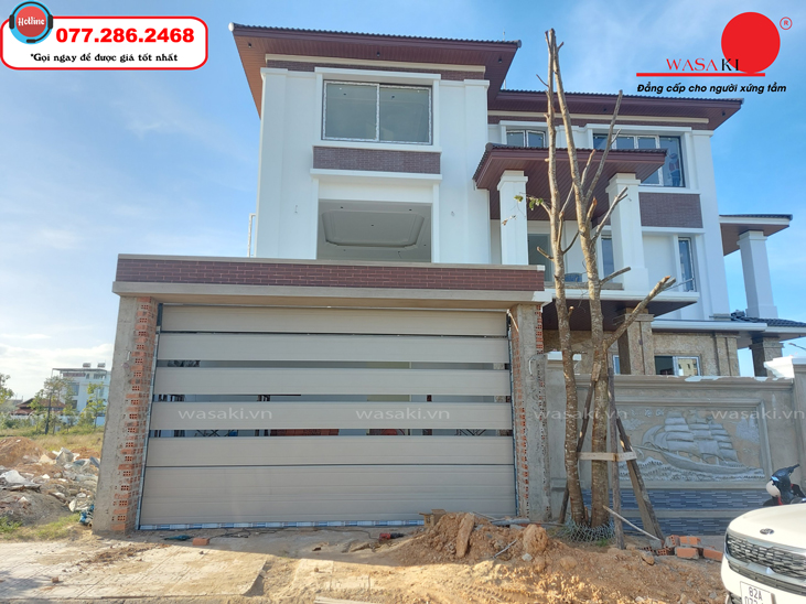 Cua-xep-lop-wasaki-g601-cong-trinh-kontum