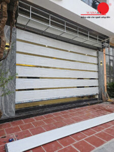 Cua-cuon-xep-lop-wasaki-14